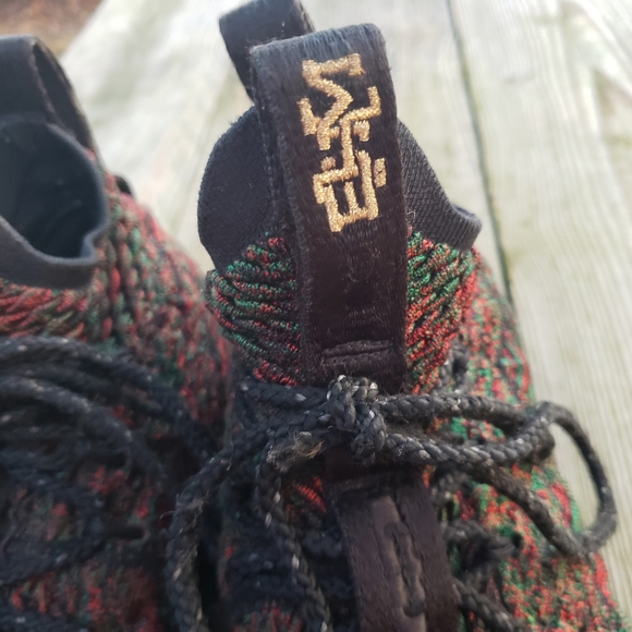 LeBron James "Black History Month" Nike - Picture 3 of 12